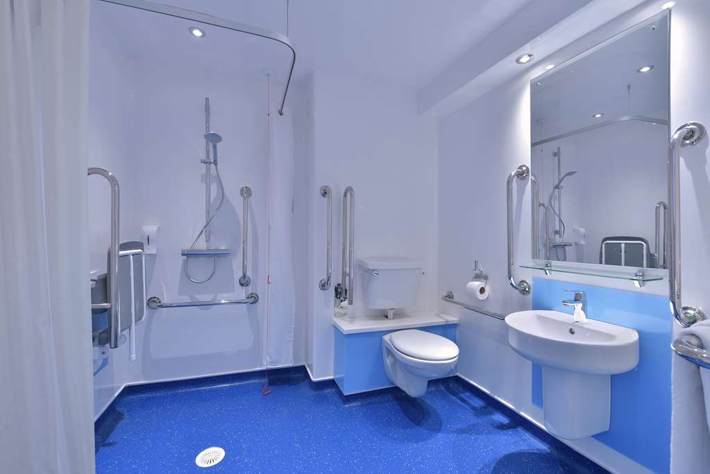 Travelodge London Barking Szoba fotó